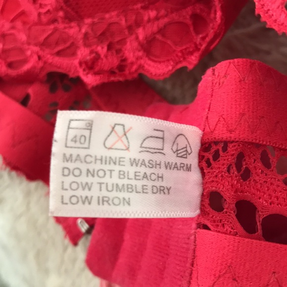 PRETTY RED LACE PUSH-UP BRA SIZE 40DD BY YOUMITA NEW IN EXCELLENT CONDITION! - Picture 5 of 5